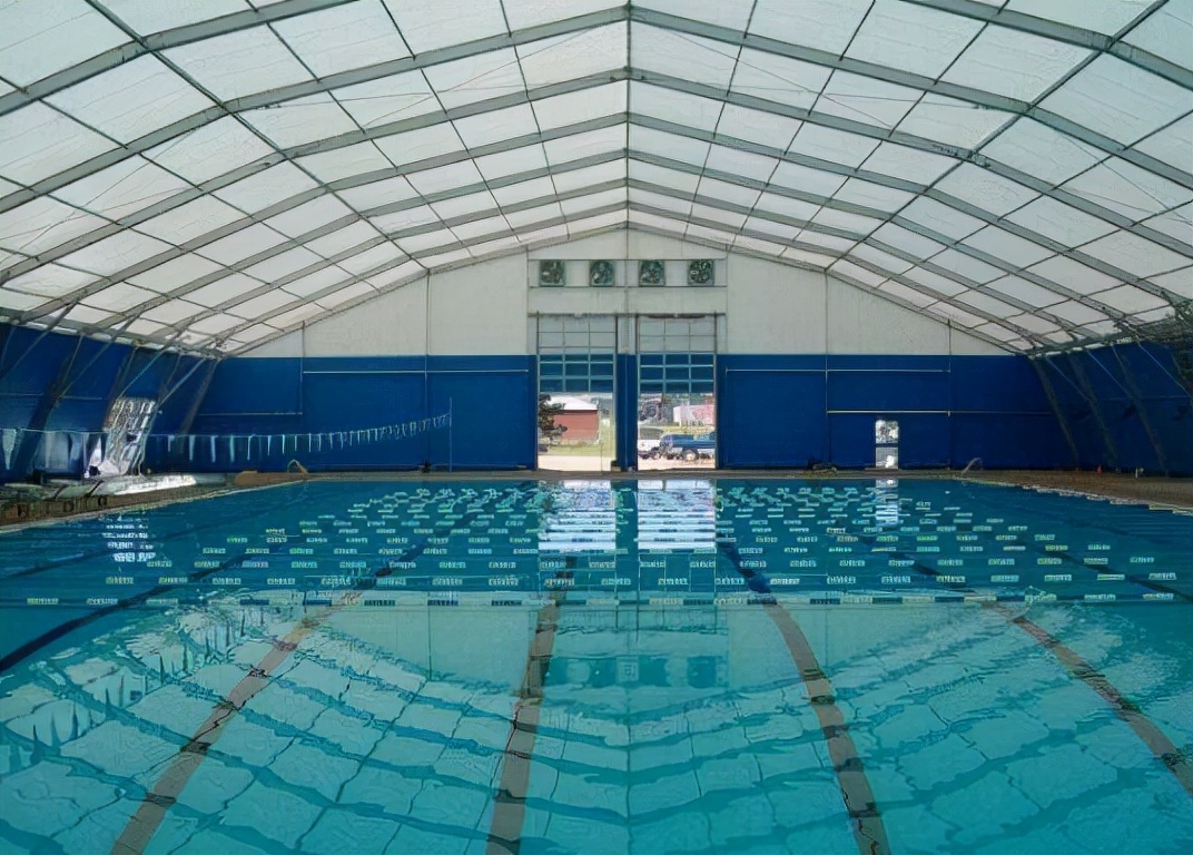 厂家专业设计制造篷房体育馆|丰名实业为你的青春保驾护航