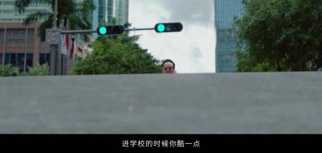 影后扮少女被群嘲，第一次当导演却演哭整个电影院