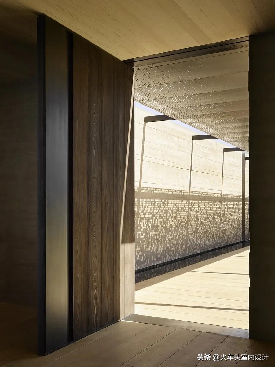 新作|在新旧之间穿梭