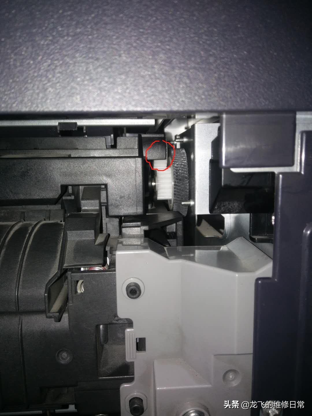 京瓷2010打印机定影卡纸怎么解决,京瓷复印机定影卡不住