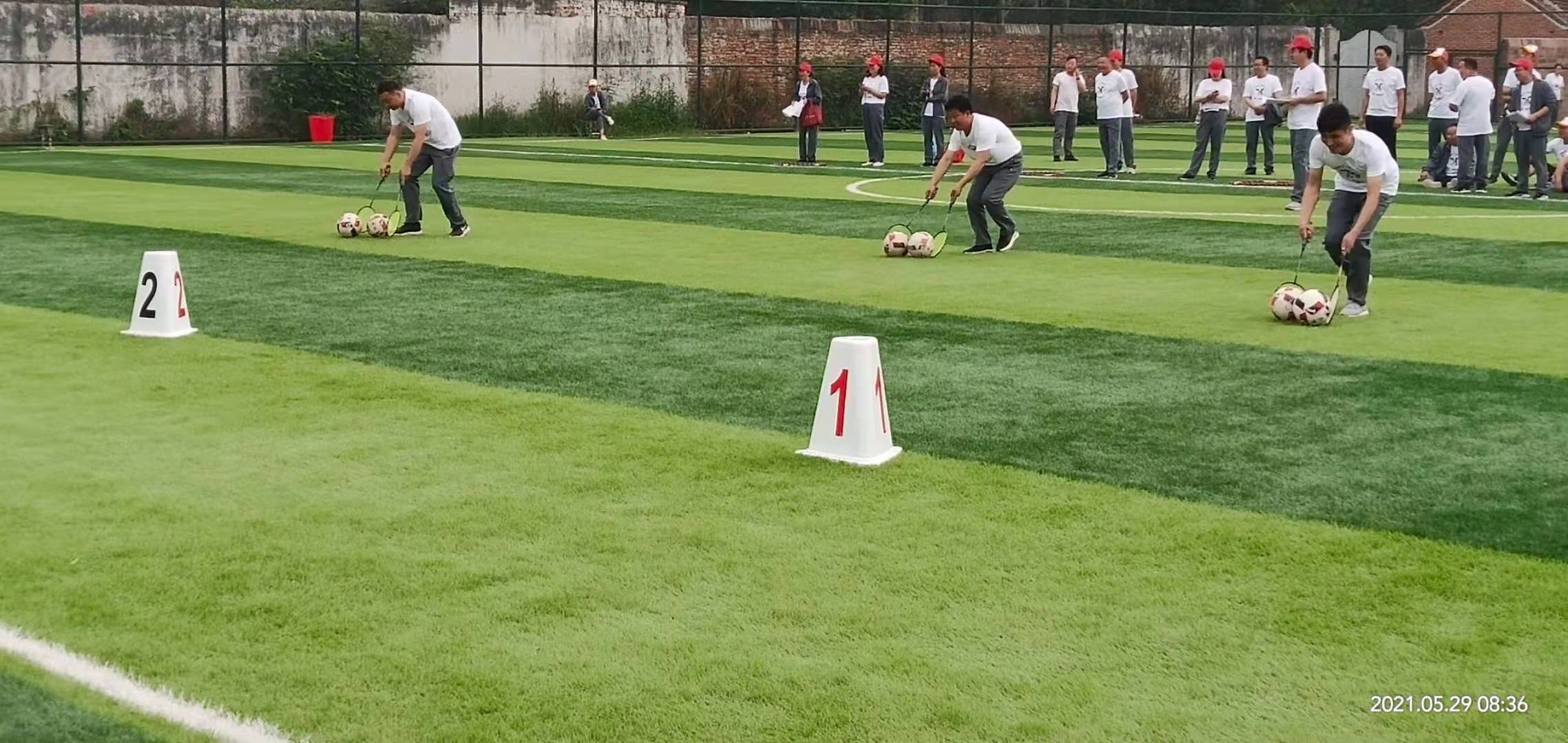 乡镇举行职工运动会,干部职工运动会激情开赛