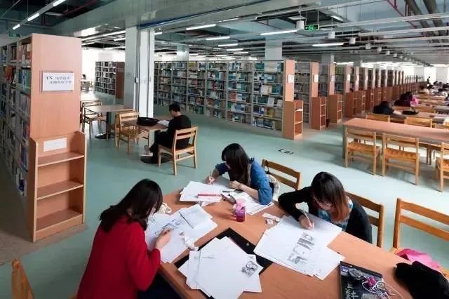 珠海可以参观的大学,珠海的高校哪个值得去