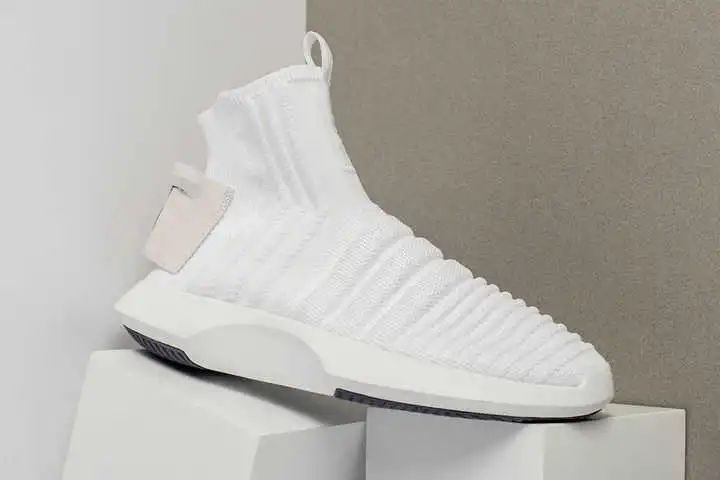 阿迪达斯全系列解说,阿迪达斯椰子鞋鞋带系法视频