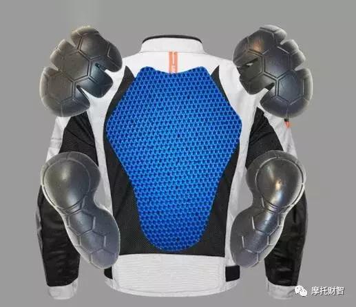 夏季骑行服选网眼的还是紧身的,夏季网眼骑行服推荐