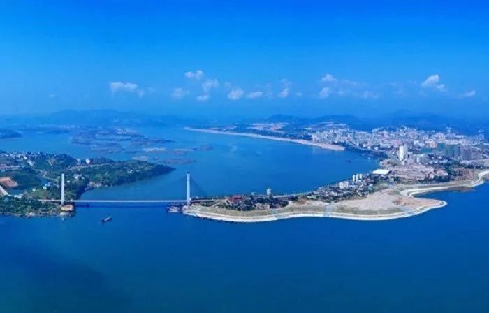 你心中的大山是什么,你心中的十堰是什么样的