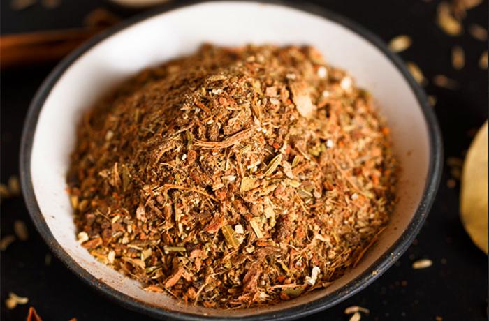 卤肉放什么调料使颜色不会发黑,卤肉怎样做到出锅以后肉不发黑