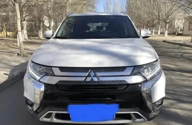 欧蓝德2.0值不值得买,买欧蓝德2.4四驱