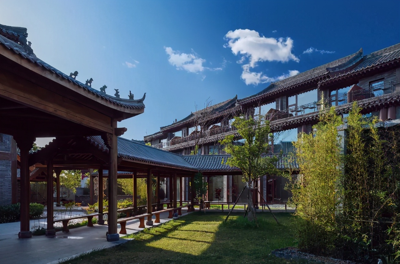 门窗十大品牌照片,门窗十大品牌前100名