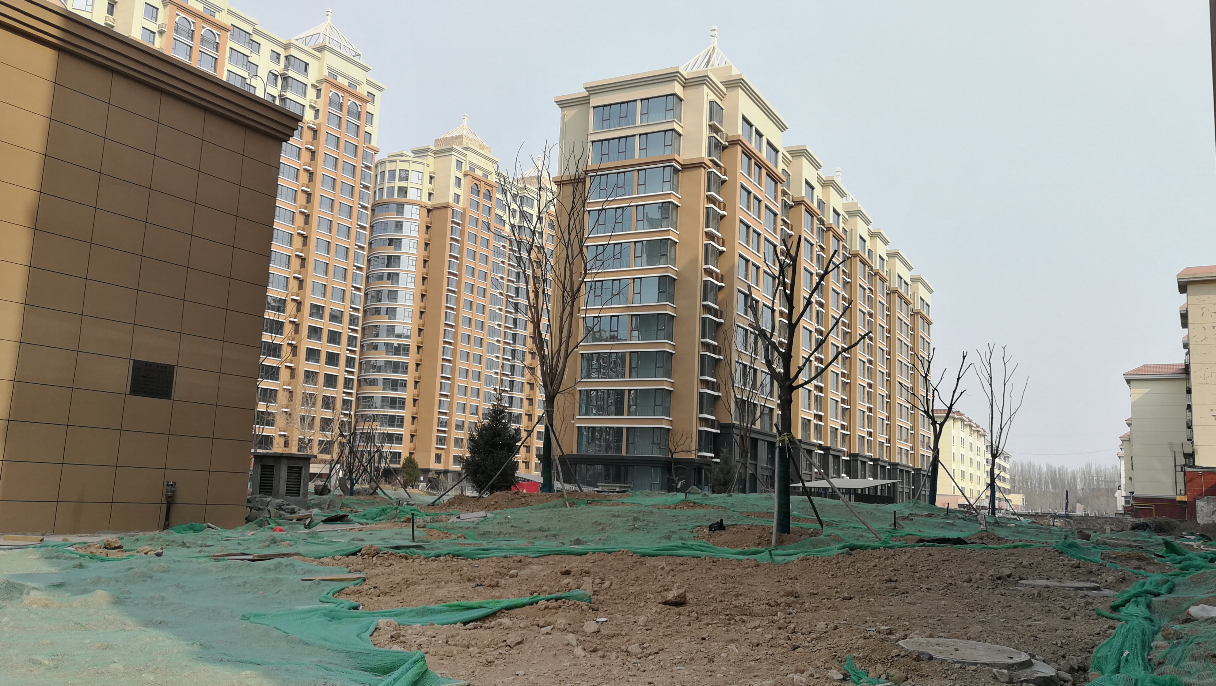 曾经的烂尾楼今变豪宅,曾经的烂尾楼