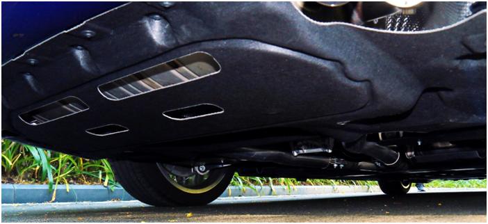 试驾劳斯莱斯古思特新款,新款劳斯莱斯古思特沉浸式体验