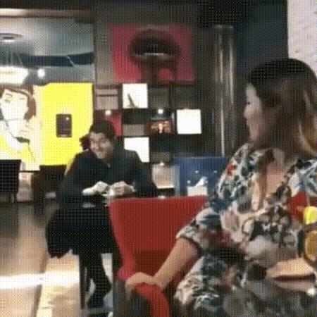 丢人搞笑动图gif,搞笑gif趣图世人皆醒我独睡