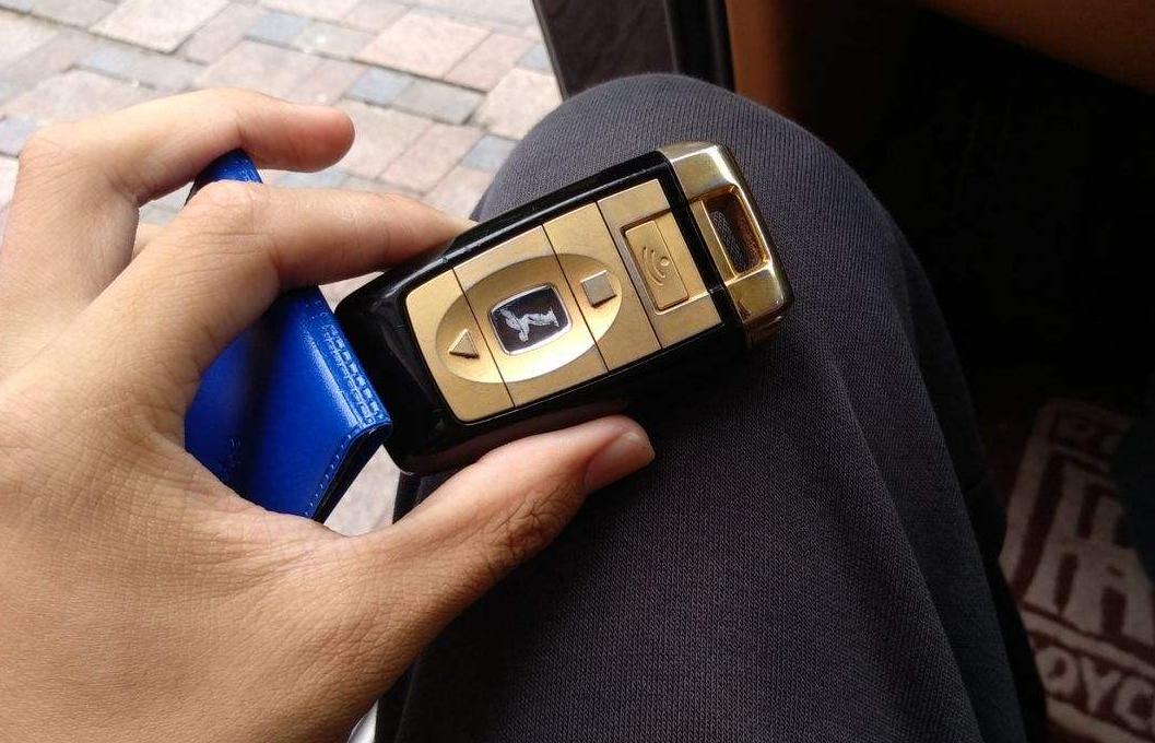 车钥匙丢了又没密码,车钥匙丢了玄学找回