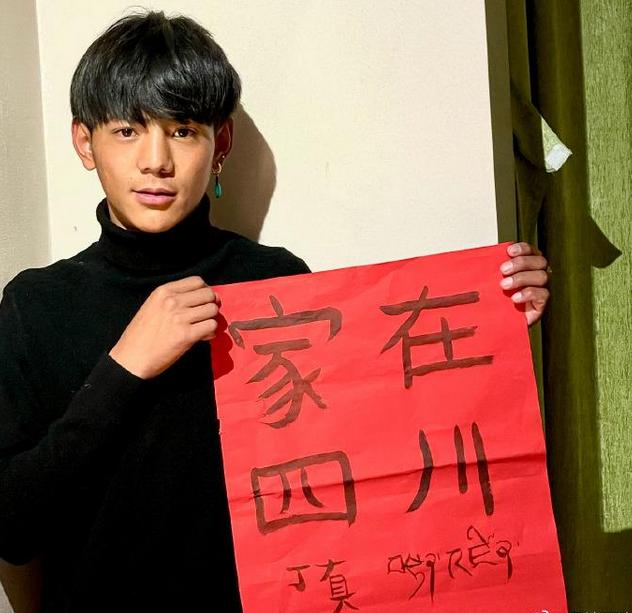 丁真火了几年了,丁真凭什么可以那么火