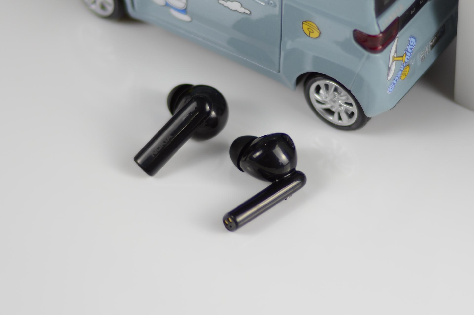 诺基亚蓝牙耳机最新款,诺基亚新出的蓝牙耳机