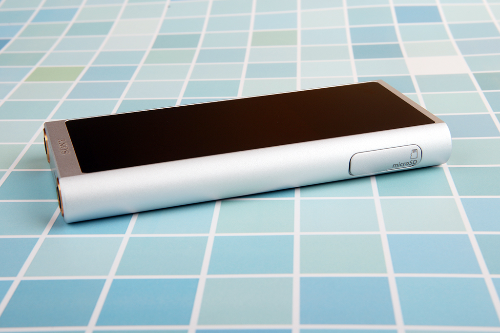 索尼zx300和a306,索尼zx300和zx505哪个听感更好