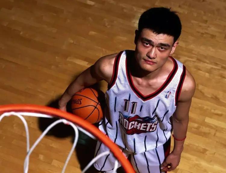 中国篮球第一人是谁真实答案,中国篮球第一人