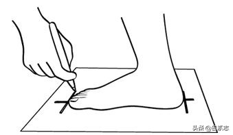 高跟鞋穿上挤脚不舒服怎么解决,高跟鞋穿多了有什么问题