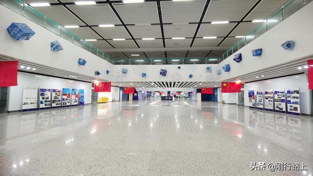 上海东南角，可以看到第一缕阳光升起的滨海之城——南汇新城