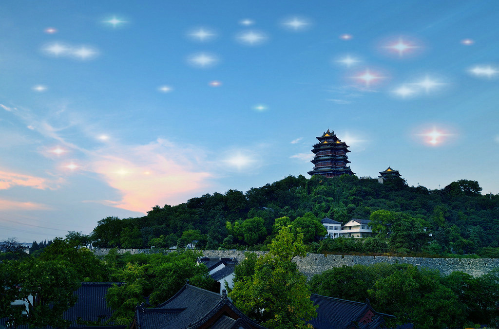 中国的十大古楼,中国旅游十大名楼