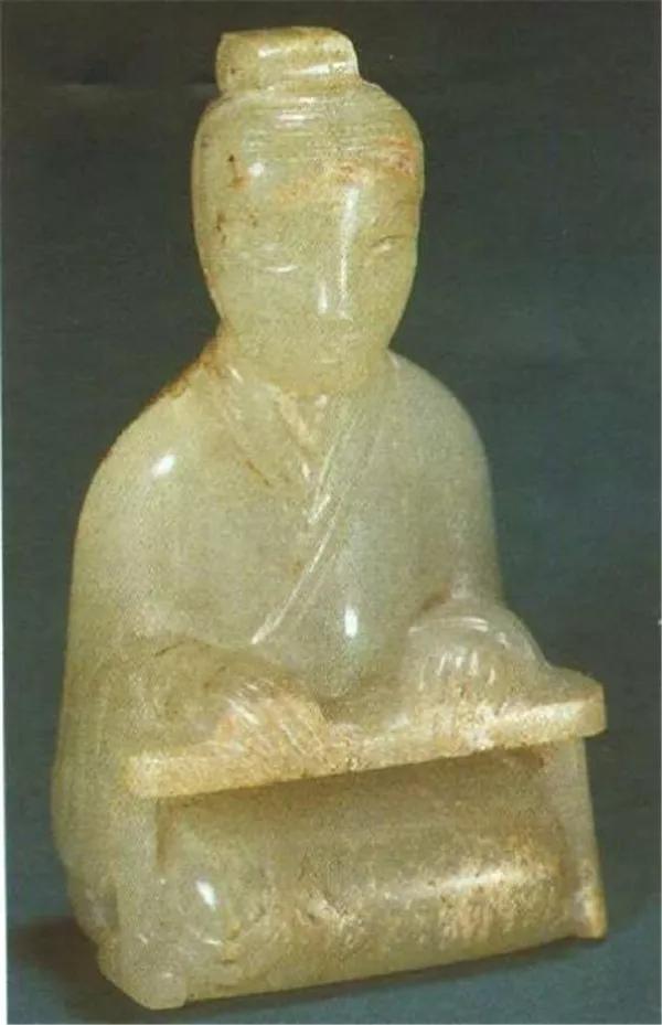 汉代玉的特征图片,汉代玉跪人造型特点