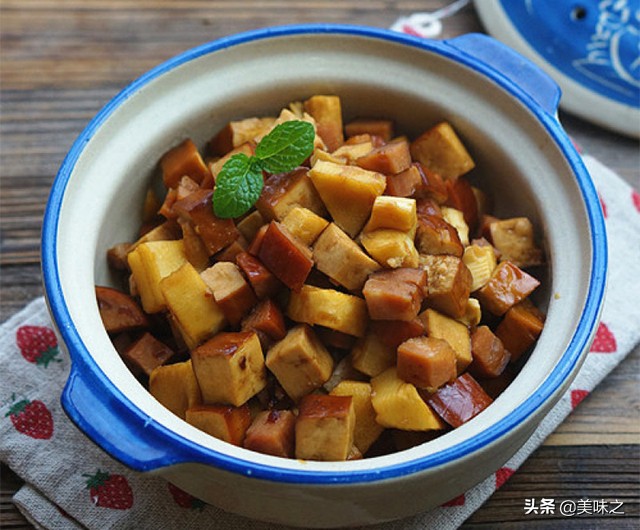 家常炒冬笋的17种做法，冬笋鲜嫩清脆爽口，风味独特是餐桌上佳品