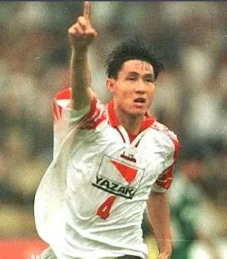 中国足球先生2003,中国足球先生简介