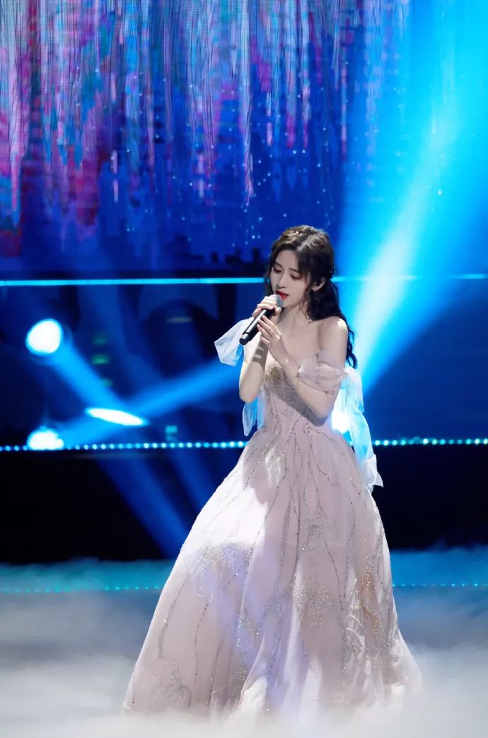 鞠婧祎snh48李艺彤比赛视频,李艺彤鞠婧祎snh48跳舞