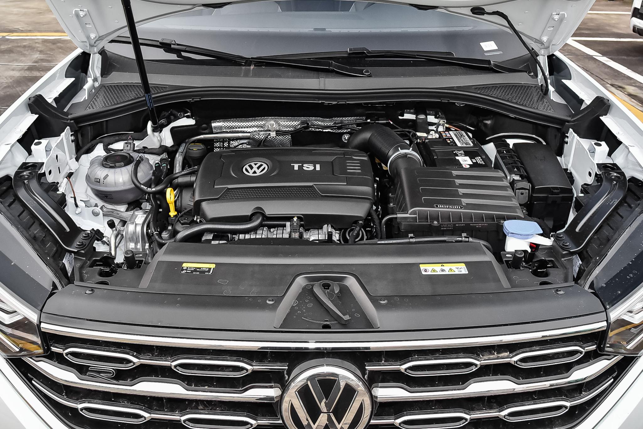 30万2.0t四驱车长4.6米合资suv,合资品牌配置丰富买这款suv准没错