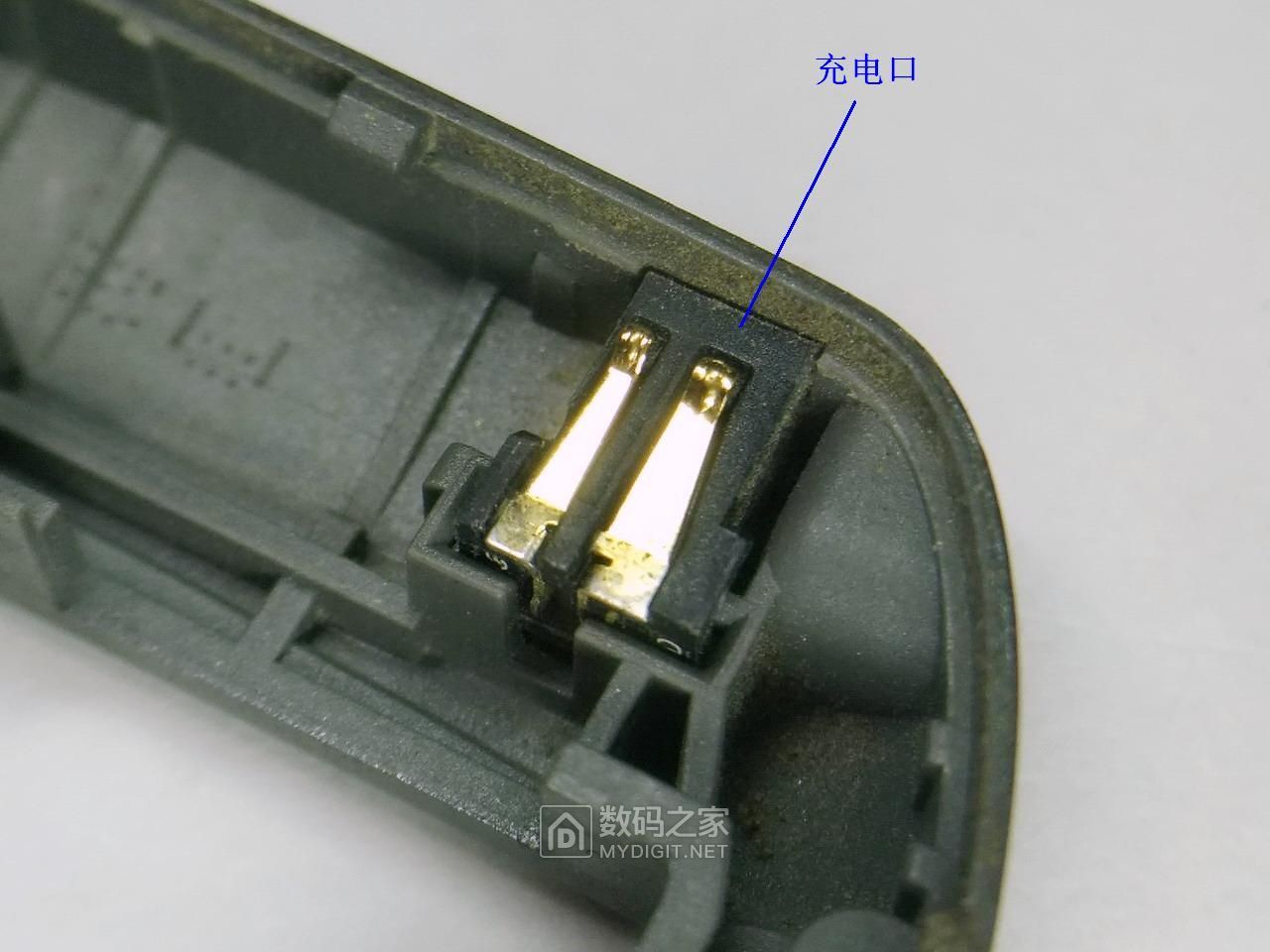 70余图拆解2008年款诺基亚全键盘旗舰E71,曾经的神机名不虚传