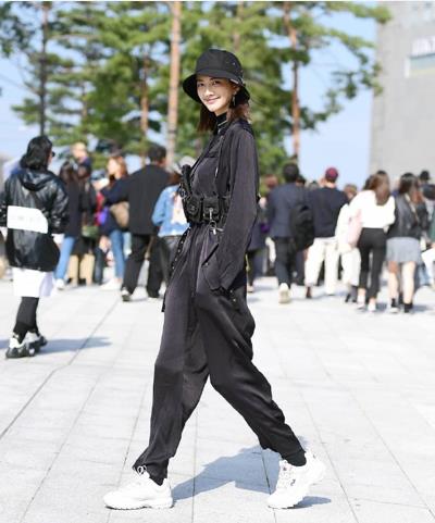 中韩穿搭时装秀,首尔时装周韩国明星