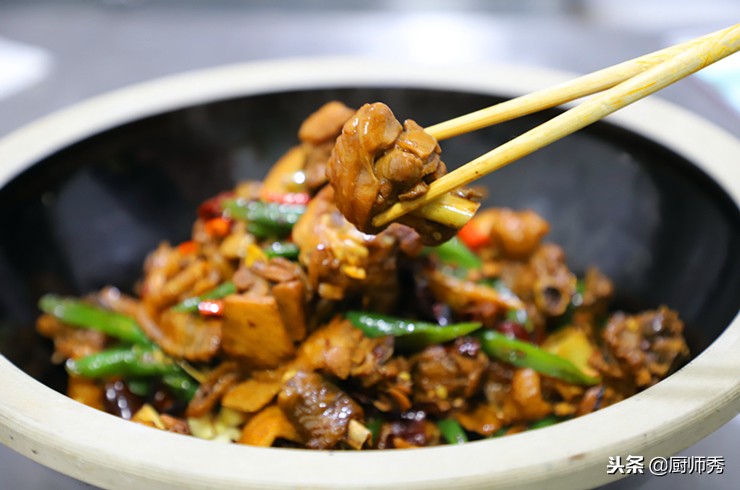 炒鸡米饭酱料配方,炒鸡的正确炒法