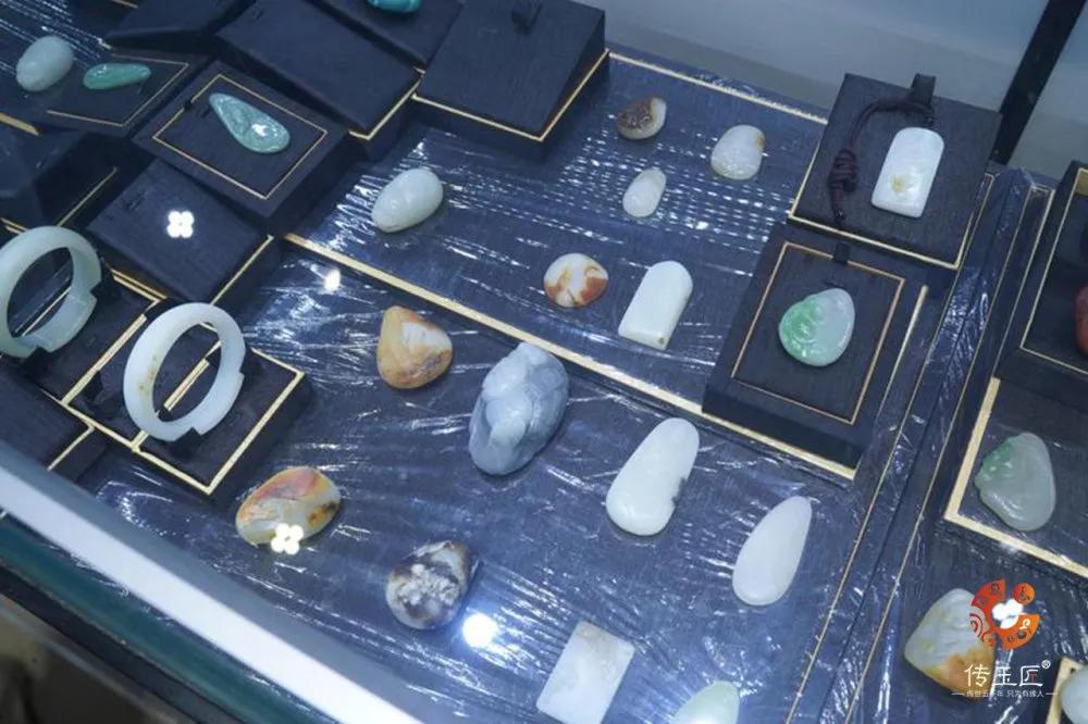 和田玉水中采直播,和田玉清水直播