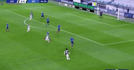 c罗被球迷嘲笑后果,c罗被嘲笑获得金球