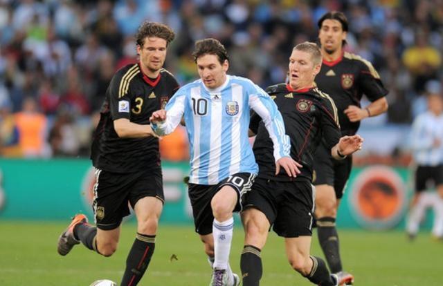 如何阻挡球员进攻,如何阻止梅西