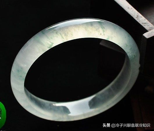 高冰种翡翠与糯冰种翡翠区别,冰种与高冰的辨别