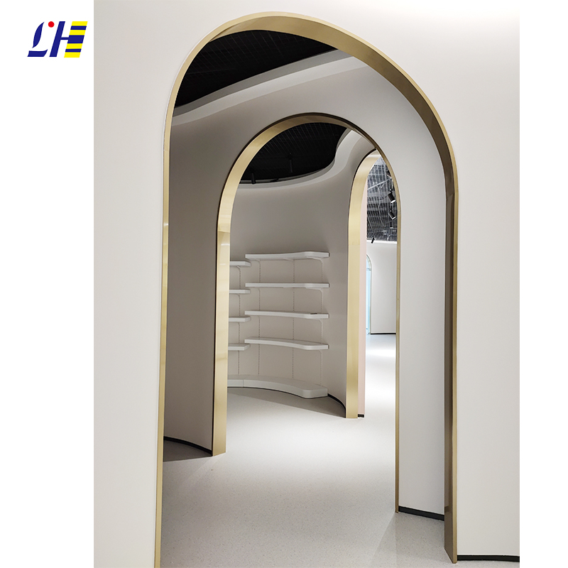 现代时髦装饰材料，不锈钢香槟金门框，人人都夸太有档次了