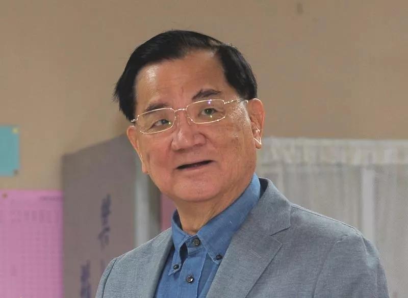 李*辉登**病亡，马英九、连战、蔡英文回应