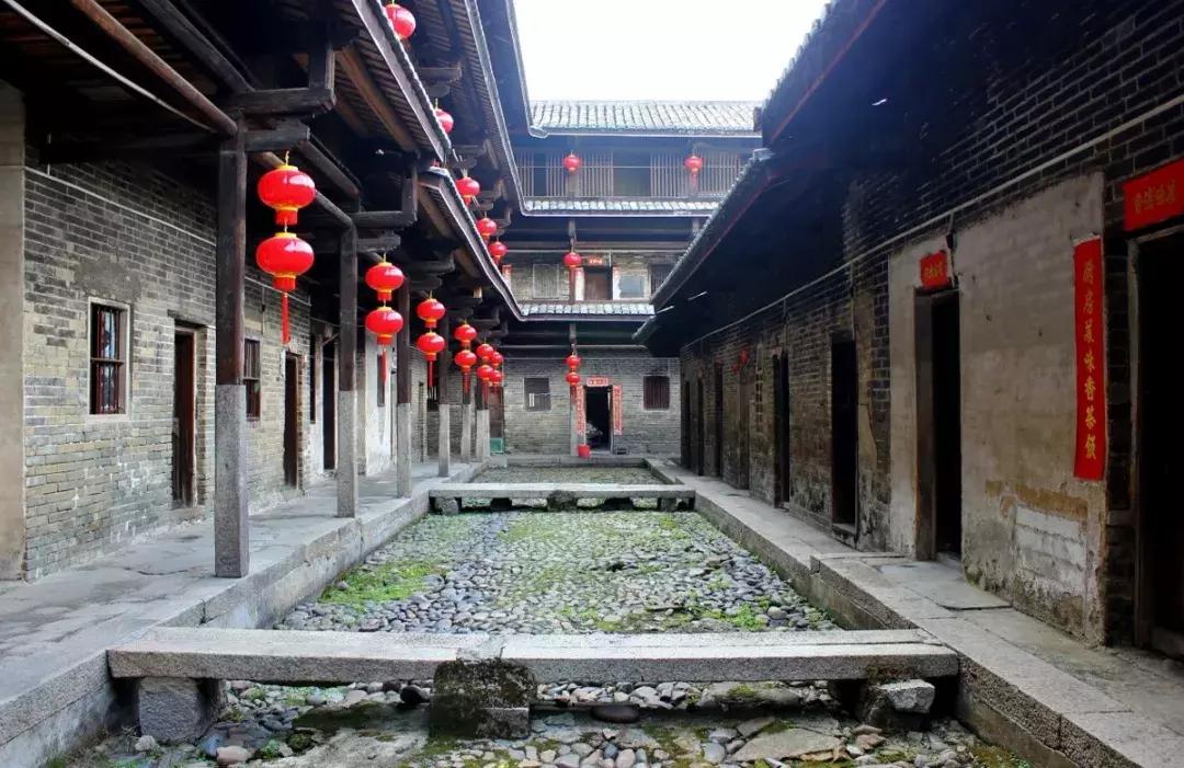 梅汕高铁国庆通车！对不起，我要回梅州了！