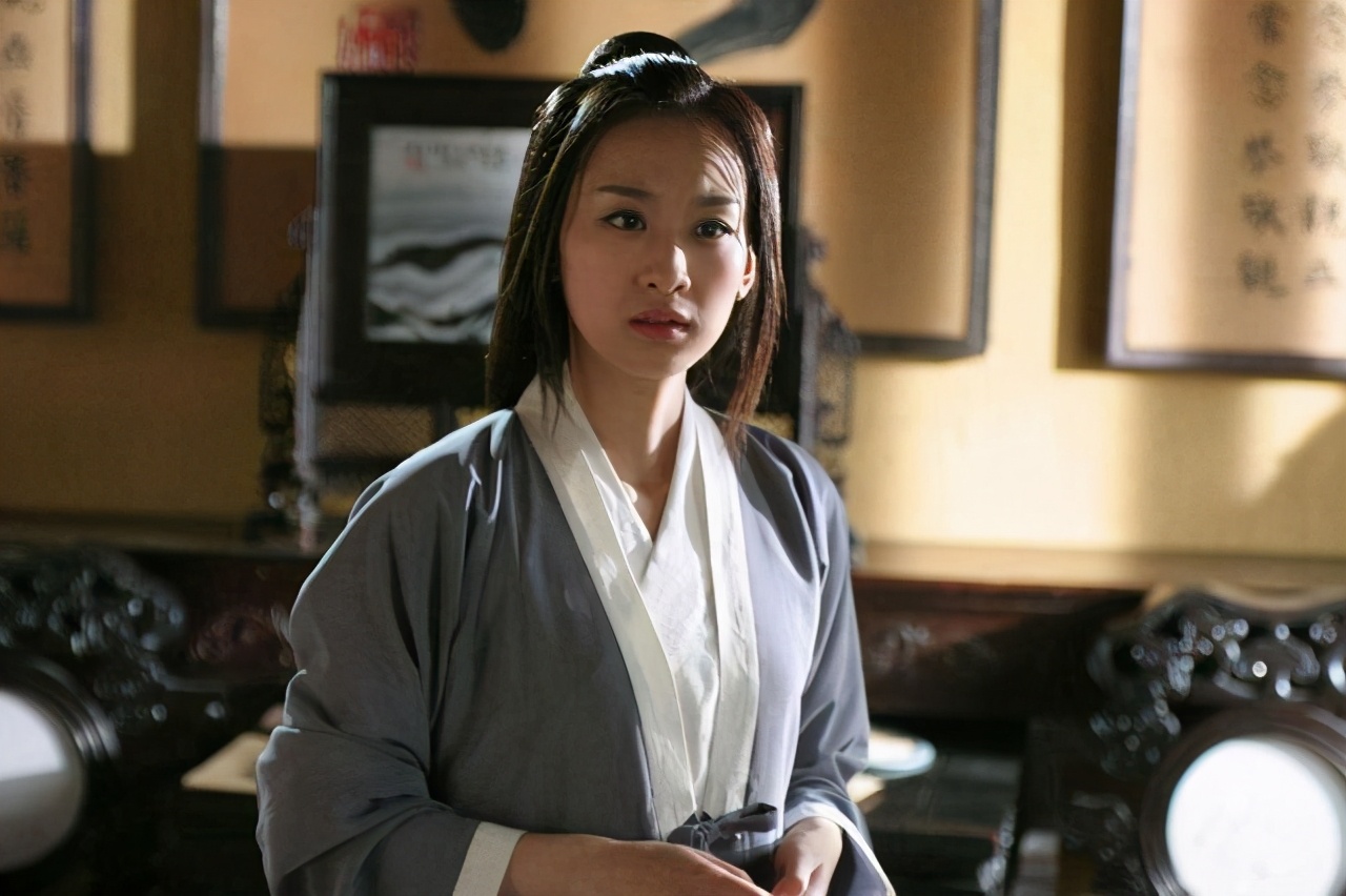 2本金庸武侠的续集小说，虽然是鱼目混珠，却比同人文好看许多