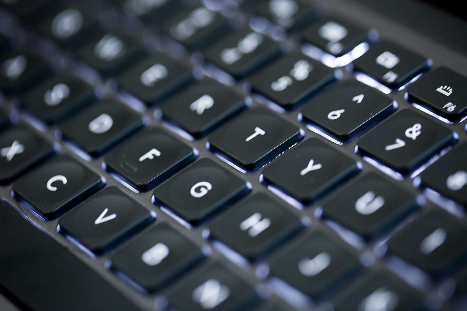 罗技mxmaster2s蓝牙连接电脑,罗技mxmaster2s和3