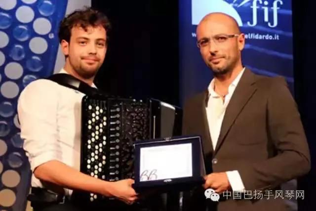 意大利BB手风琴公司将携2020年新款手风琴上海乐器展！