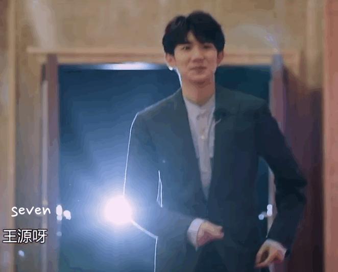 肖战成毅罗云熙龚俊,龚俊和肖战朱一龙罗云熙