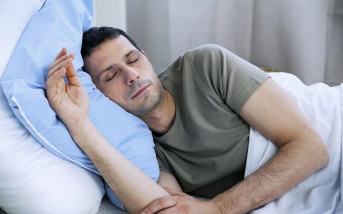 一喝酒和吃辣就拉肚子是怎么回事,一喝酒一吹冷风就拉肚子怎么回事