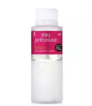 姨妈期长痘痘怎么调理身体,长痘痘了该如何消痘