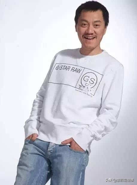 《侯海洋基层风云》中的赵海为什么很色？