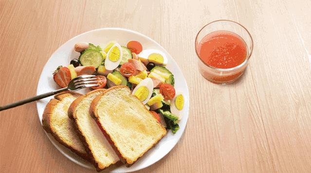 健身入门零基础教学女生健身房,健身入门女生练肌肉