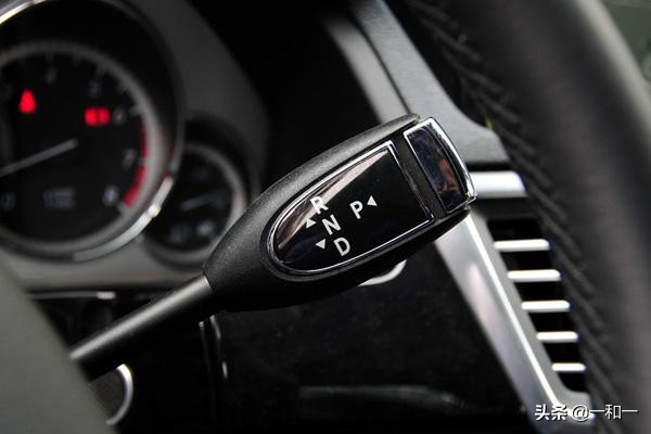 电子挡杆和机械挡杆哪个好,电子挡杆与机械挡杆的区别