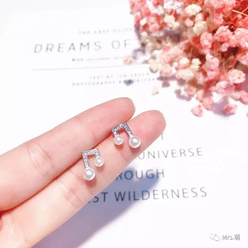 BUBU的时尚课堂，CLASS3:游离在风格之外的普通单品和神仙仙品