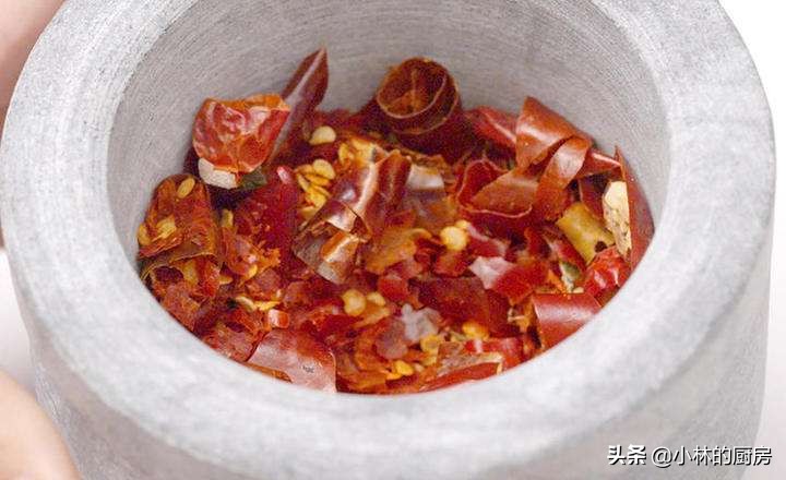 做出来的红油不亮,为什么你做的辣椒油不香