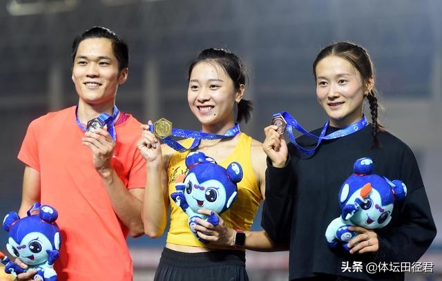 葛曼棋田径女子100米金牌梁小静,李玉婷葛曼棋梁小静100米最好成绩